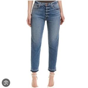 ALICE + OLIVIA‎ AO. LA Amazing High Rise Slim Cut Jeans with Raw Edge